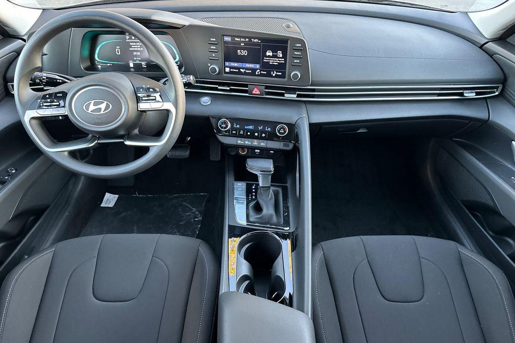 new 2026 Hyundai ELANTRA HEV car, priced at $26,571