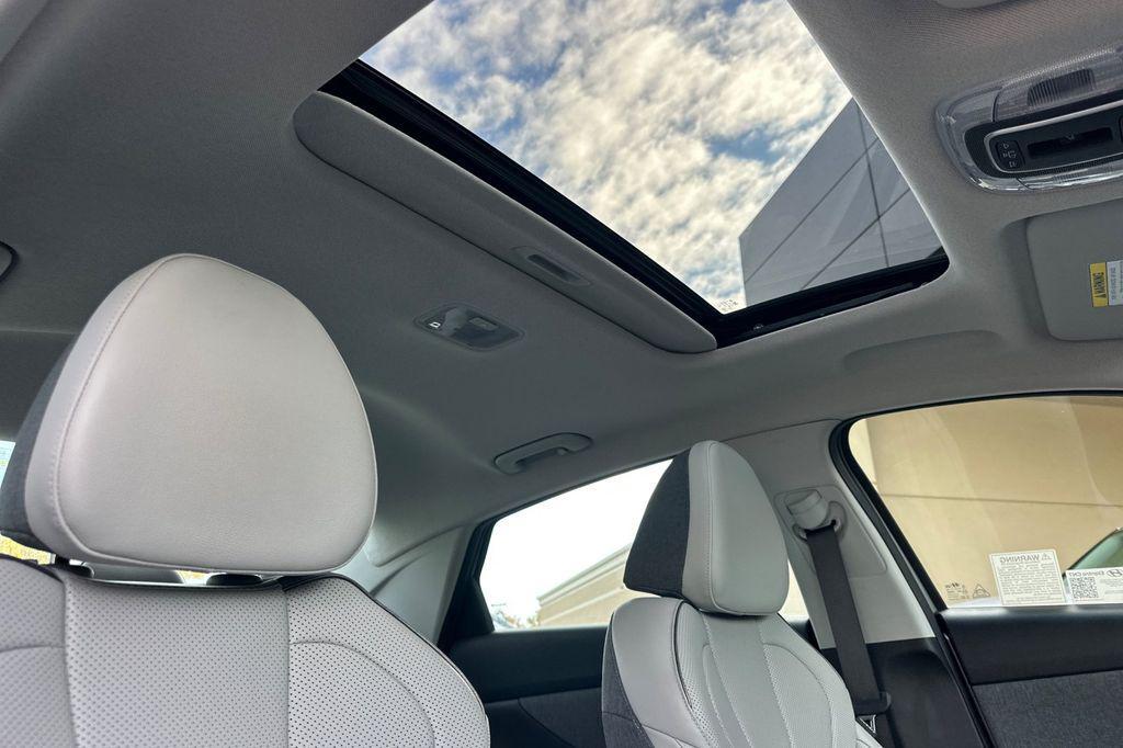 used 2025 Hyundai ELANTRA HEV car, priced at $26,996