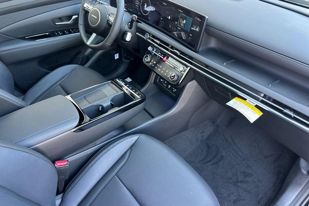 new 2025 Hyundai TUCSON Plug-In Hybrid car, priced at $48,374