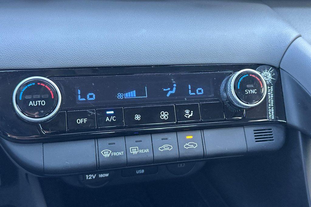 new 2025 Hyundai Elantra car, priced at $25,149