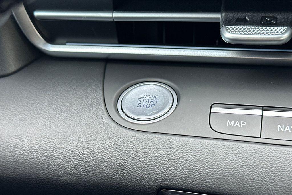 new 2025 Hyundai Elantra car, priced at $27,270