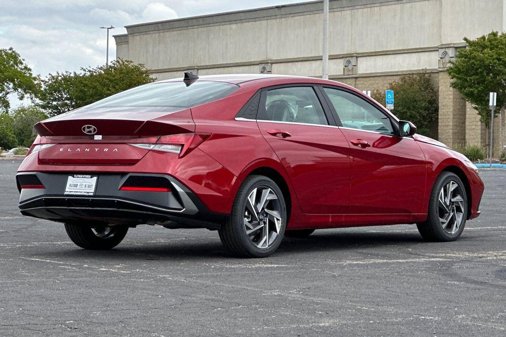 new 2025 Hyundai Elantra car, priced at $27,270
