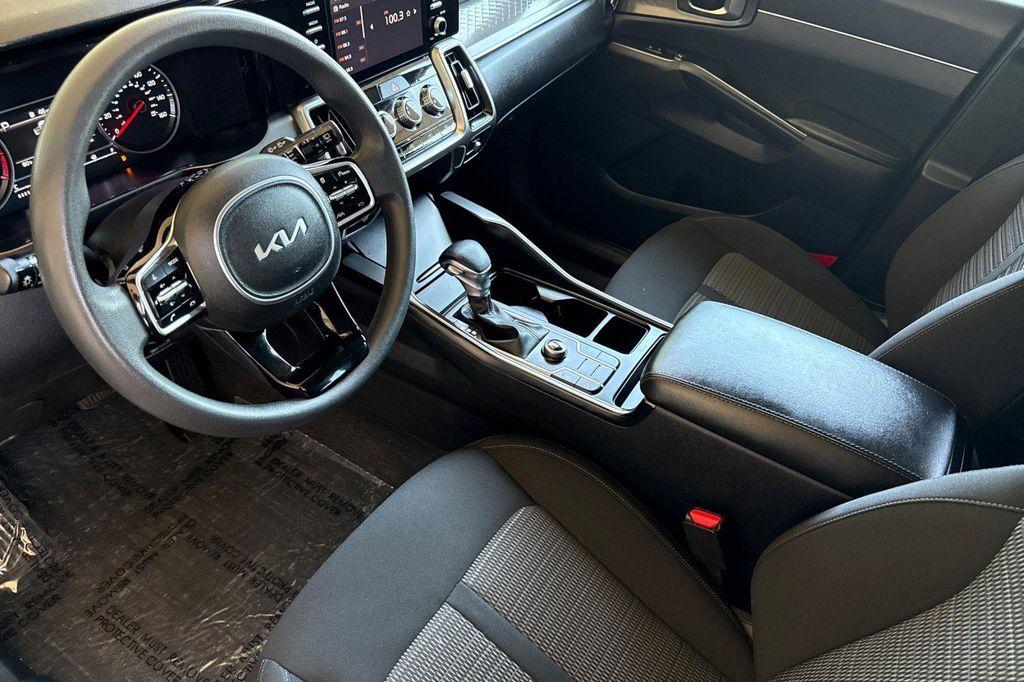 used 2023 Kia Sorento car, priced at $20,698