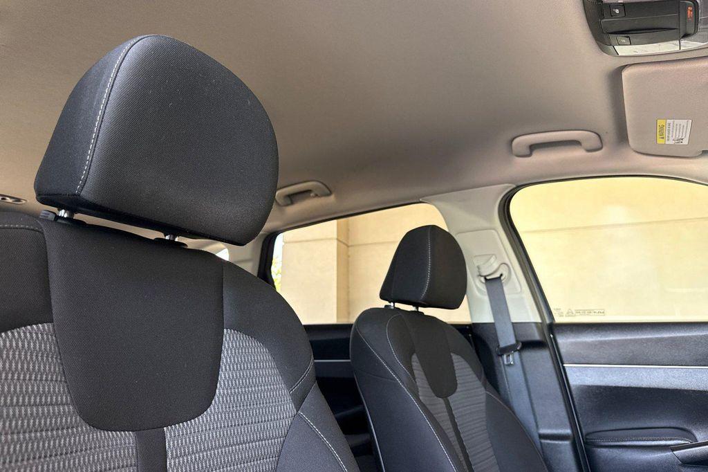 used 2023 Kia Sorento car, priced at $20,698