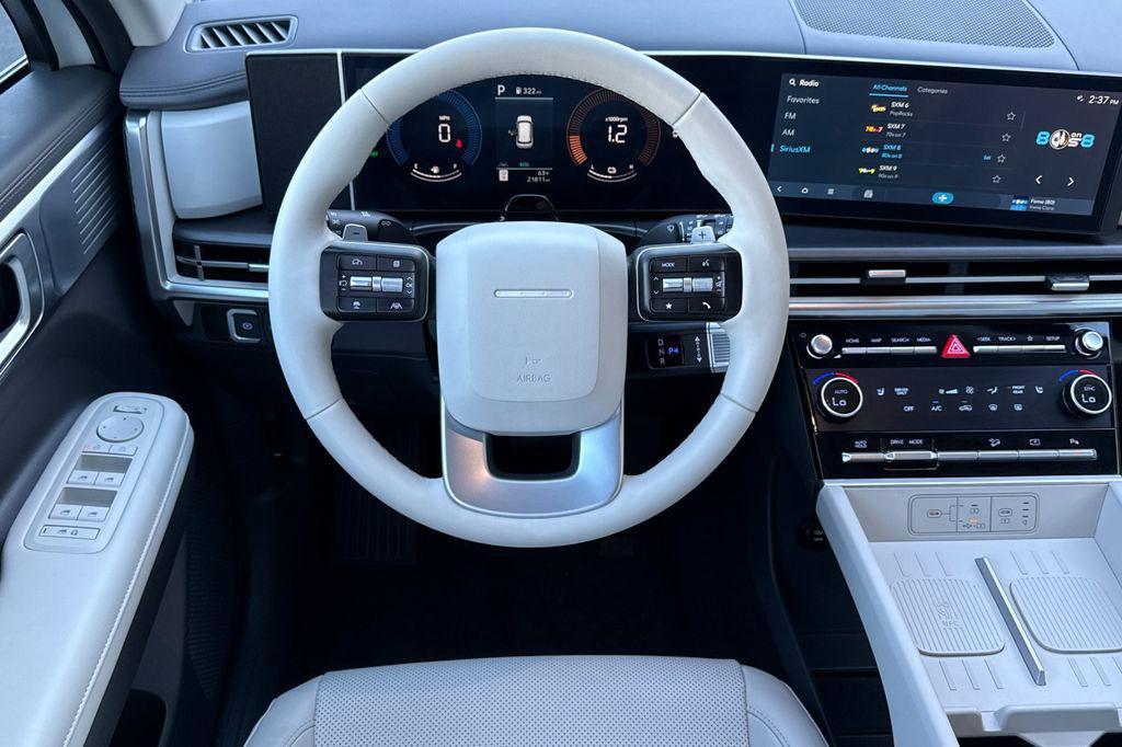 used 2025 Hyundai Santa Fe car, priced at $32,995