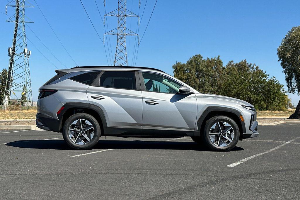 used 2025 Hyundai TUCSON Hybrid car, priced at $34,812