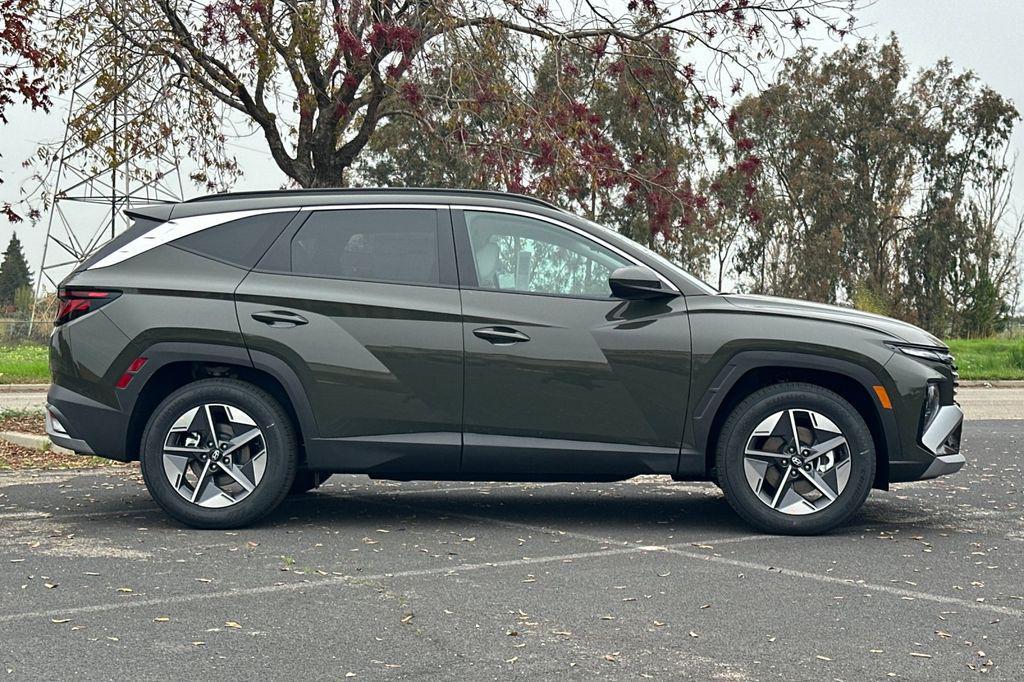 new 2026 Hyundai Tucson car, priced at $31,882