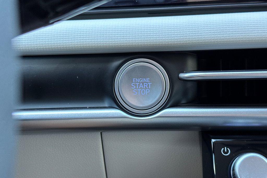 new 2026 Hyundai Tucson car, priced at $31,882