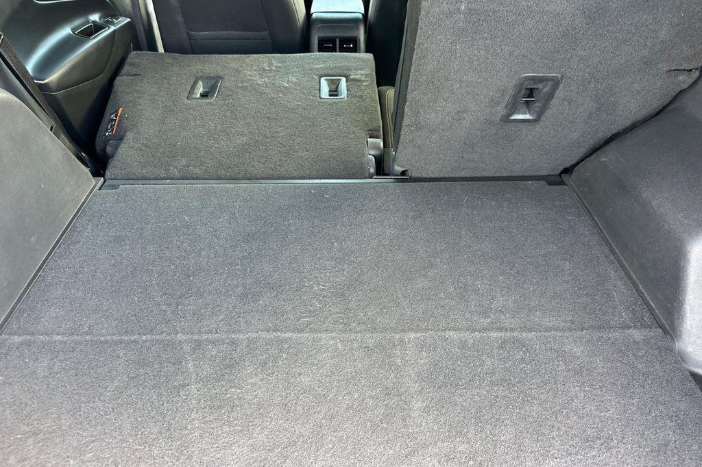 used 2020 Chevrolet Equinox car, priced at $17,001