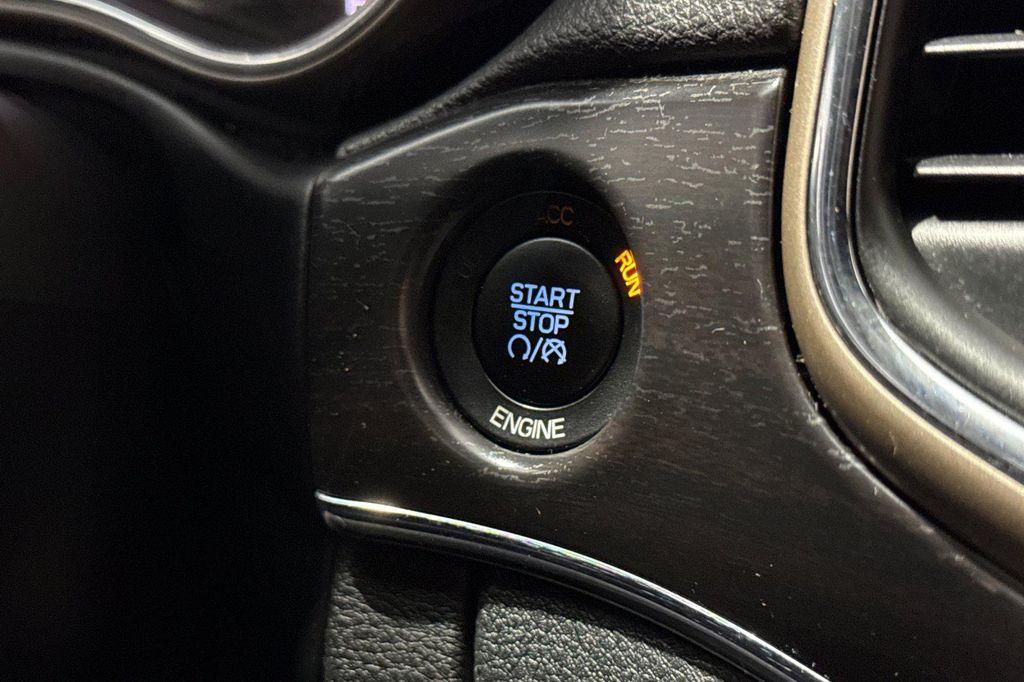 used 2014 Jeep Grand Cherokee car, priced at $11,998