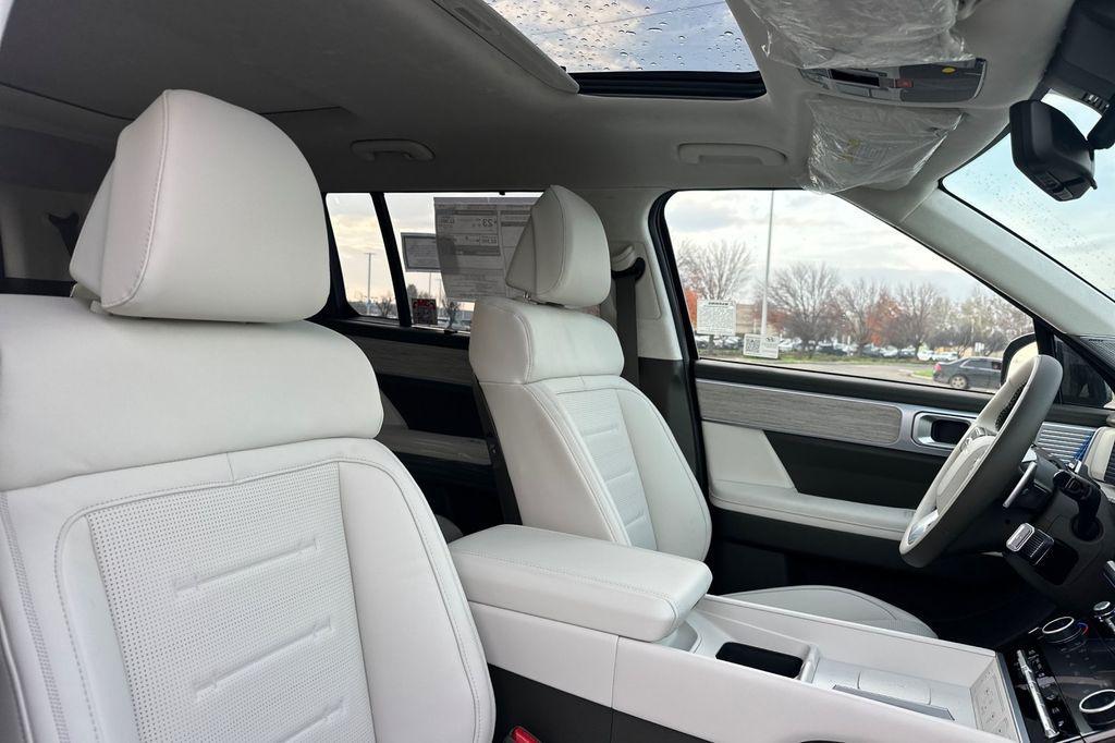 new 2025 Hyundai Santa Fe car, priced at $48,891