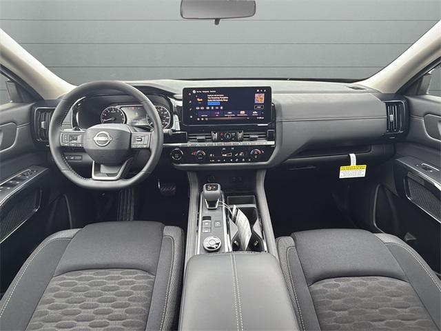 new 2026 Nissan Pathfinder car, priced at $38,901