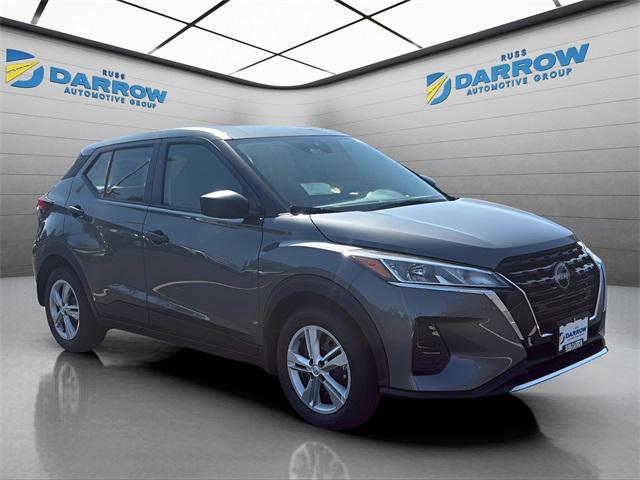 new 2025 Nissan Kicks car, priced at $22,147