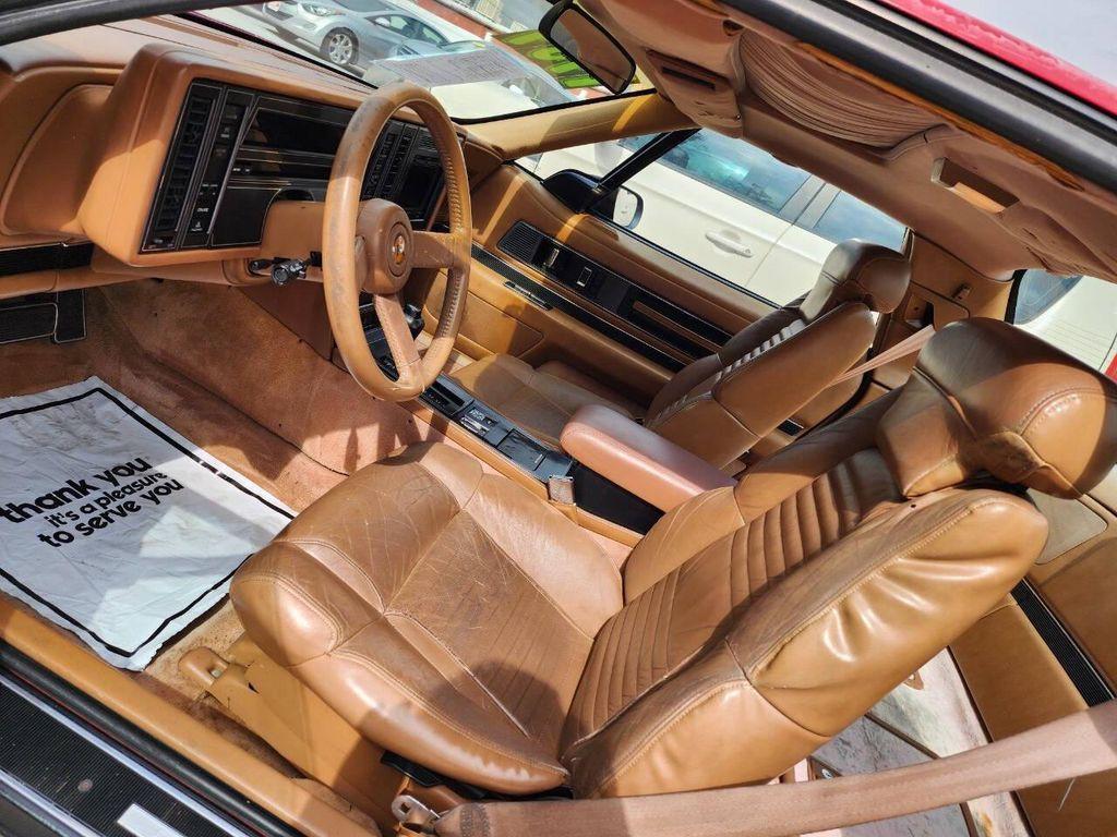 used 1989 Buick Reatta car, priced at $3,495