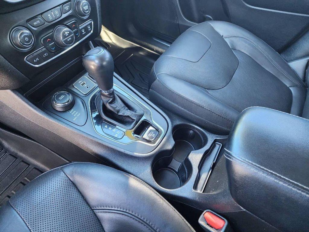 used 2019 Jeep Cherokee car, priced at $14,495