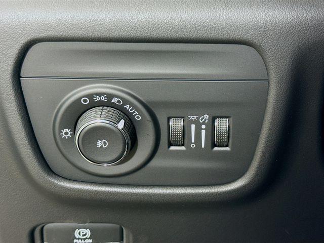new 2026 Jeep Grand Cherokee L car, priced at $61,597