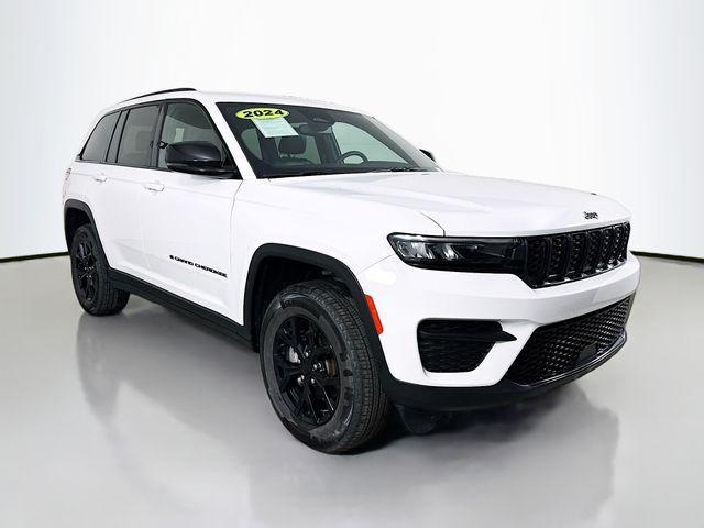used 2024 Jeep Grand Cherokee car, priced at $32,407