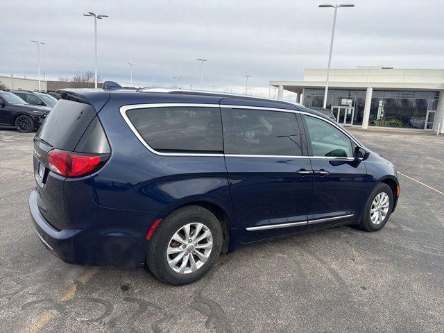 used 2018 Chrysler Pacifica car, priced at $15,990