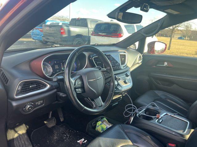 used 2020 Chrysler Pacifica car, priced at $20,900