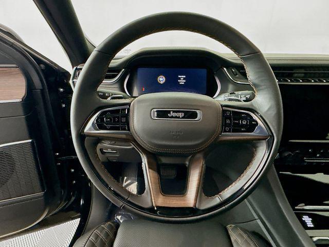 new 2025 Jeep Grand Cherokee car, priced at $54,175