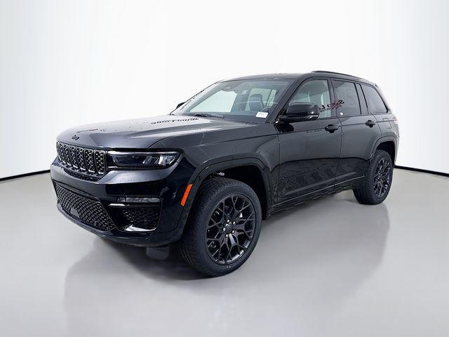 new 2025 Jeep Grand Cherokee car, priced at $54,175
