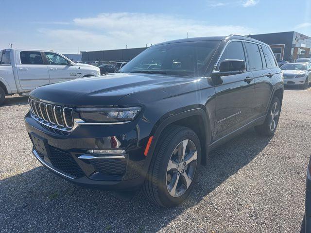 used 2025 Jeep Grand Cherokee car, priced at $41,410