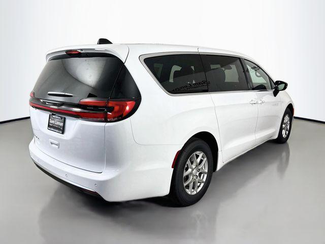 new 2027 Chrysler Pacifica car, priced at $43,952