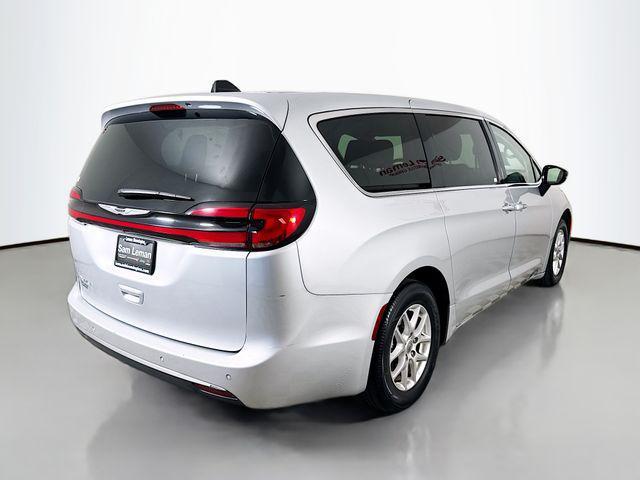 used 2024 Chrysler Pacifica car, priced at $26,312
