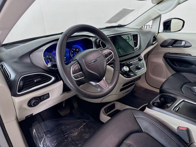 used 2024 Chrysler Pacifica car, priced at $26,312