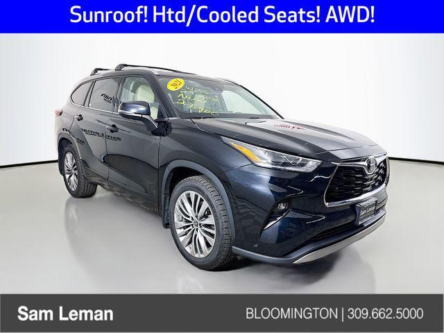 used 2021 Toyota Highlander car, priced at $30,990