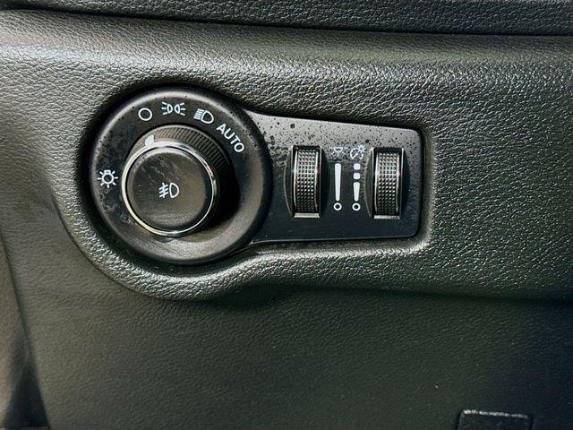 used 2022 Chrysler Pacifica Hybrid car, priced at $23,977