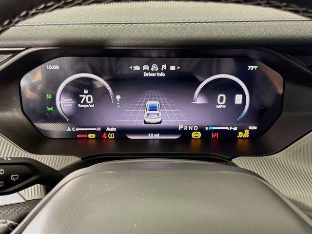 new 2026 Jeep Cherokee car, priced at $38,997