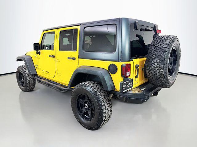 used 2015 Jeep Wrangler Unlimited car, priced at $12,900