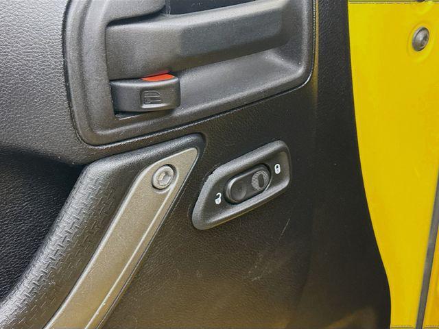 used 2015 Jeep Wrangler Unlimited car, priced at $12,900