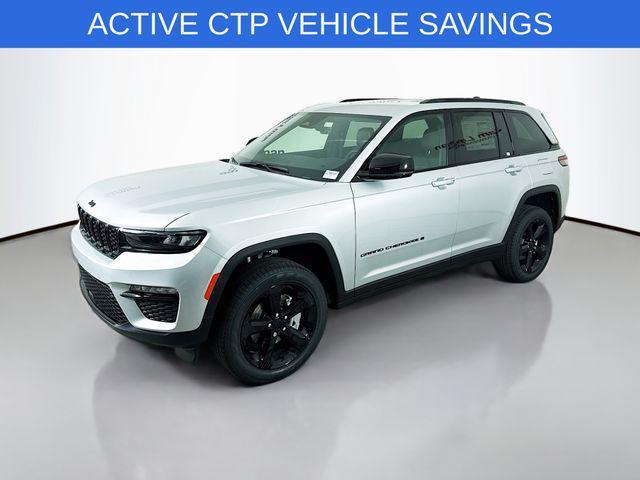 new 2025 Jeep Grand Cherokee car, priced at $41,720