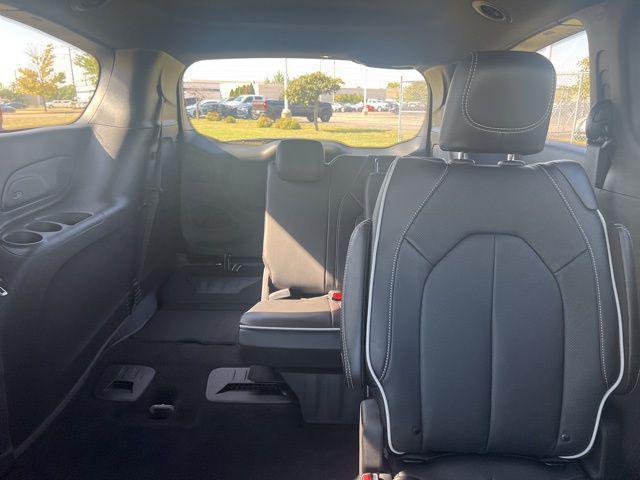 new 2026 Chrysler Pacifica car, priced at $44,760