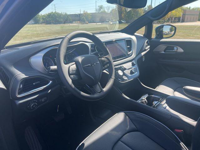 new 2026 Chrysler Pacifica car, priced at $44,760