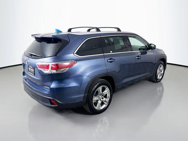 used 2014 Toyota Highlander car, priced at $15,765