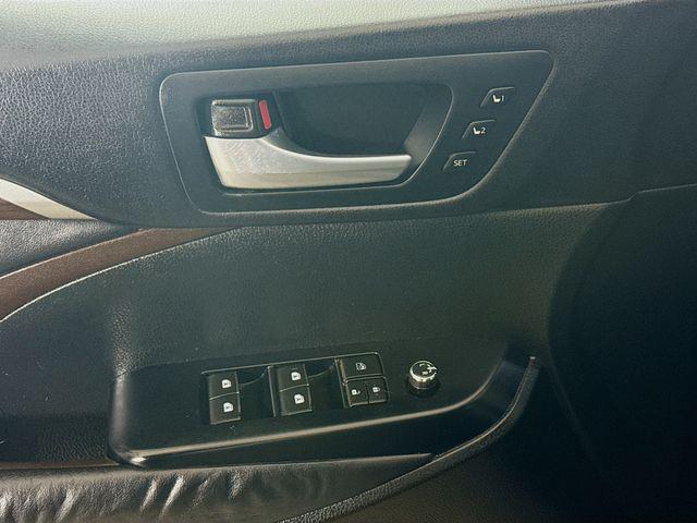 used 2014 Toyota Highlander car, priced at $15,765