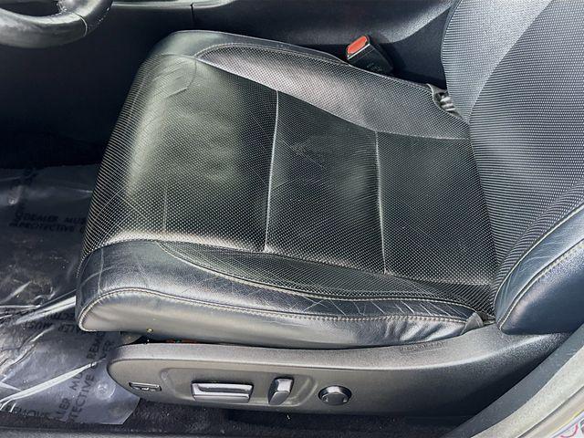 used 2014 Toyota Highlander car, priced at $15,765