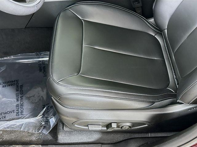 new 2026 Jeep Grand Cherokee car, priced at $43,985