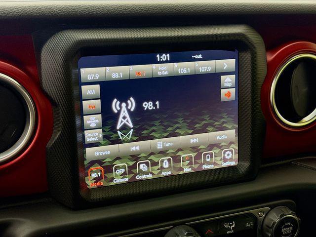 used 2023 Jeep Gladiator car, priced at $35,407
