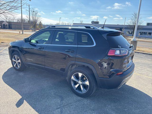 used 2019 Jeep Cherokee car, priced at $17,900
