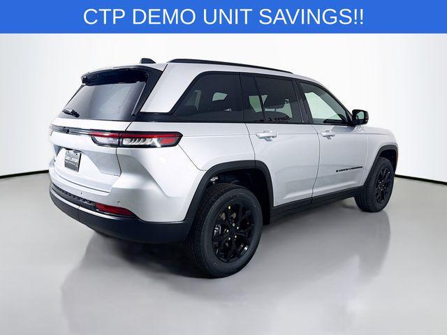 new 2025 Jeep Grand Cherokee car, priced at $38,742