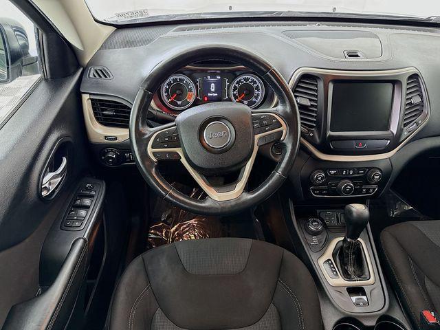 used 2015 Jeep Cherokee car, priced at $11,312