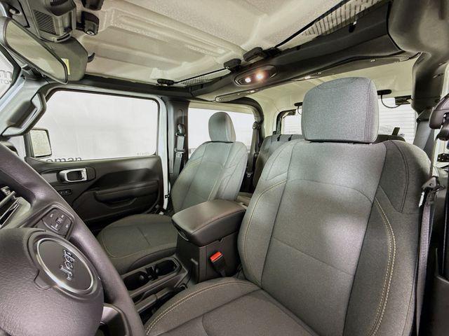 new 2026 Jeep Wrangler car, priced at $37,367