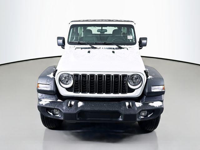 new 2026 Jeep Wrangler car, priced at $35,762