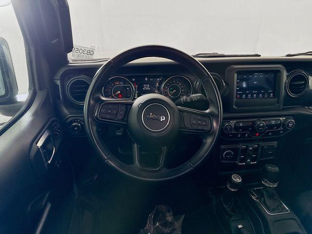 used 2022 Jeep Wrangler Unlimited car, priced at $27,265