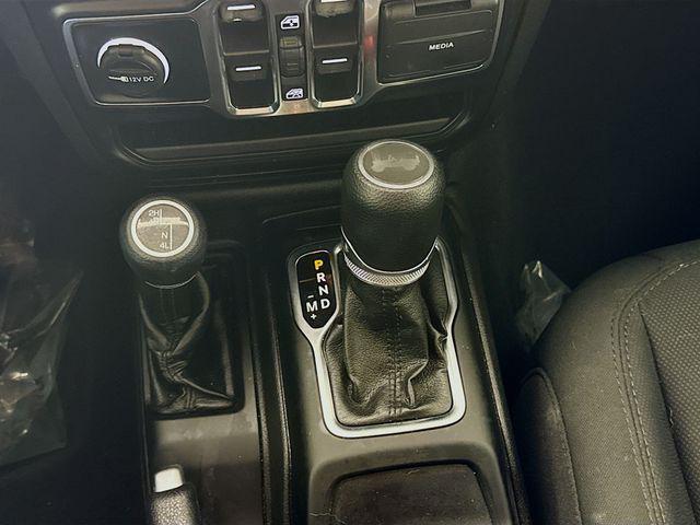 used 2022 Jeep Wrangler Unlimited car, priced at $27,265