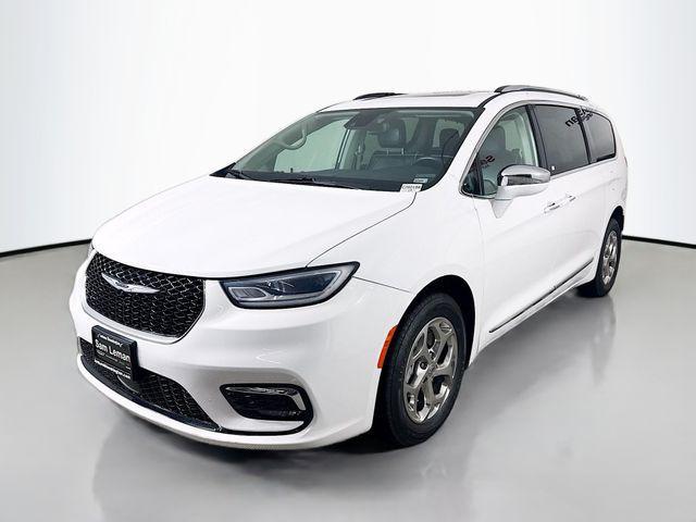used 2021 Chrysler Pacifica car, priced at $22,312